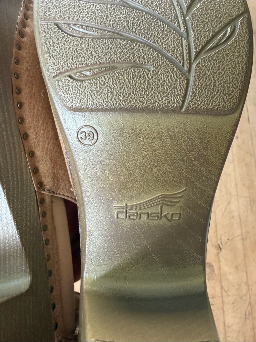 DANSKO Sassy Clog Sandal Tan Brown Leather Burnished Distressed Boho Platform 39 - Picture 11 of 13
